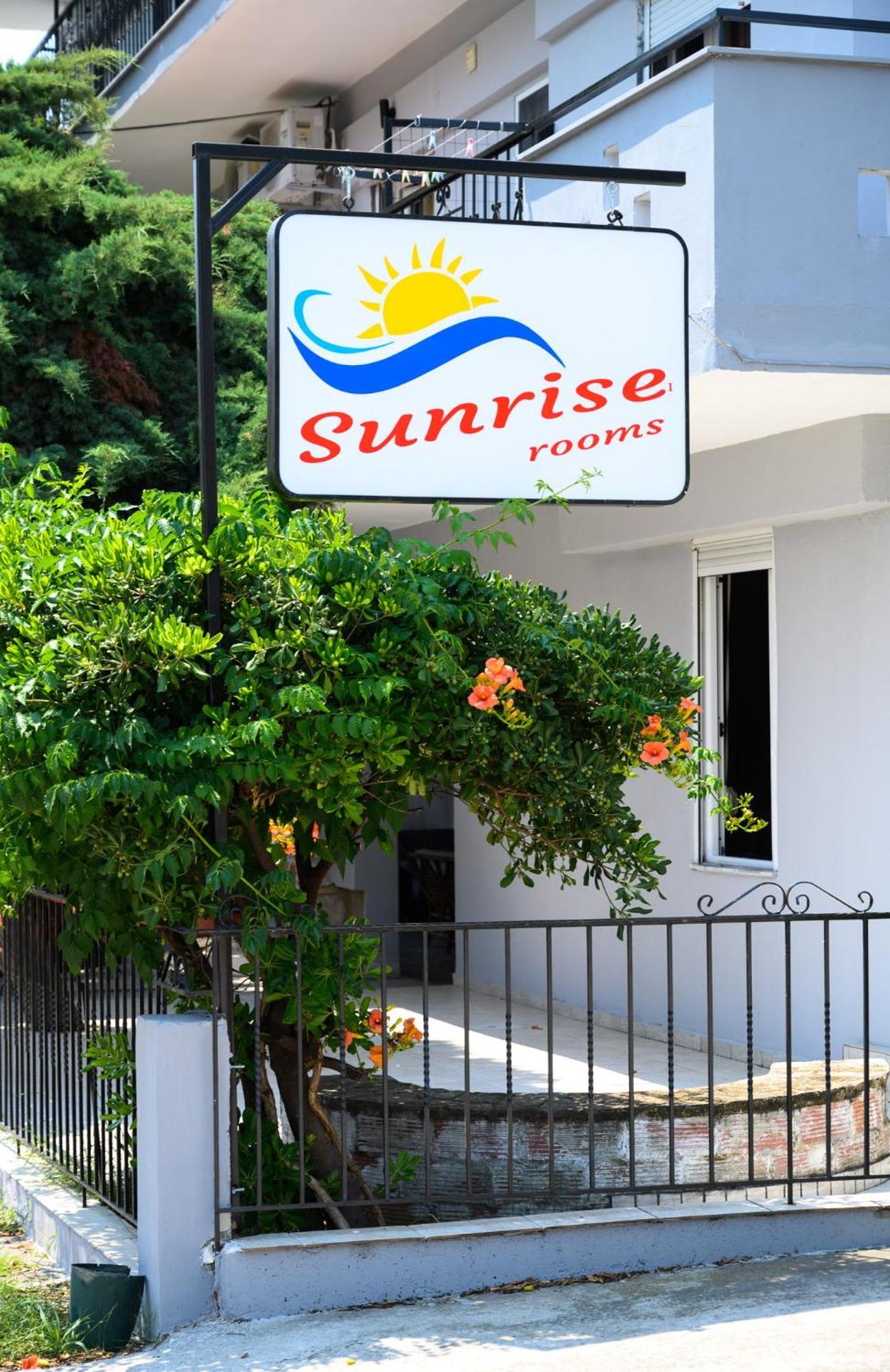 Sunrise2 Apart otel Paralía Dış mekan fotoğraf